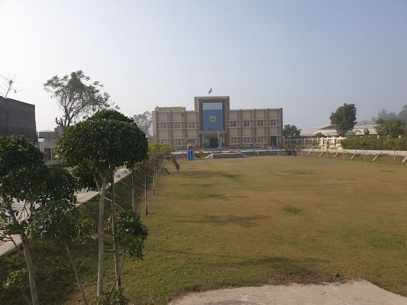 delhi-school-of-Brilliants-clasrooms